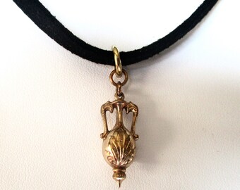Victorian Gold-Plated Amphora Urn Pendant Choker/Necklace
