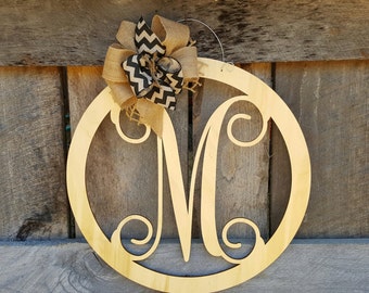 Initial Door Hanger - Painted Personalized Door Hanger - Monogram Wreath - Personalized Door Decor - Personalized Gift