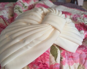 Ivory color pleated vintage turban ladies hat unused in package polyester