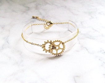 Gold Gear Bracelet - Cog Steampunk Gear Bracelet, Steampunk Gift, Clockwork Bracelet, Industrian Gear Jewelry
