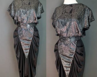 Vintage 1980’s '80s Avant Garde Black Hourglass Drape Ruched Liquid Metallic Dress Glam Prom Evening Dress XS-S