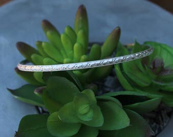 Sterling Silver Bangle Bracelet - Stacking Bangle - Dainty Flower Bracelet - Minimalist Jewellery - Gift for Mum - Anniversary Gift for Wife
