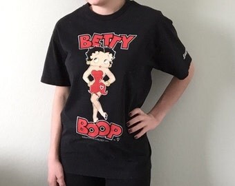 1996 Vintage Betty Boop Tee T-Shirt Graphic T-shirt