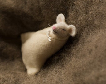 New born baby photo prop, photo prop, The Woolly Cradle, needle felted mouse, sleeping mouse, podling, ooak, Woolly Felters, Judy Balchin