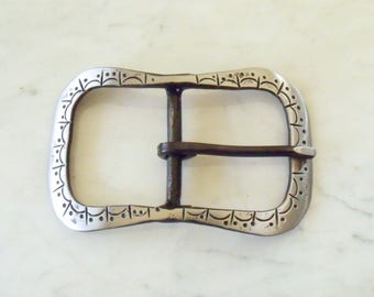 Belt buckle 4 cm, oval, tooled iron