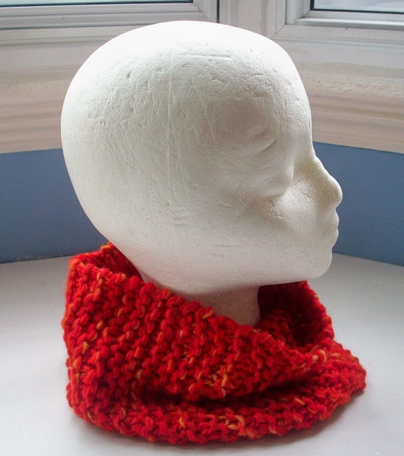 Man's cowl, women's cowl, neck warmer, cosy collar, bright scarlet red cowl, Manos del Uruguay wool