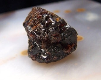 Etched Garnet - Spessartite from Skardu pakistan gemmy Red - faceted crystal wire wrap stone - January birthstone - geometric maroon VV9L