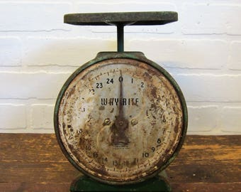 Vintage Rusty Crusty Dark Green Way Rite 25 lb Counter Scale Farmhouse Decor