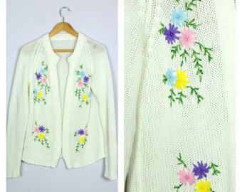 Vintage 1970's Cream Floral Embroidered Knit Cardigan Sweater M/L