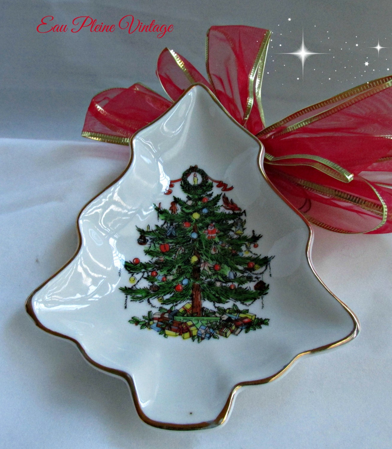 White Ceramic Christmas Tree Dish Entertaining Candy Nuts