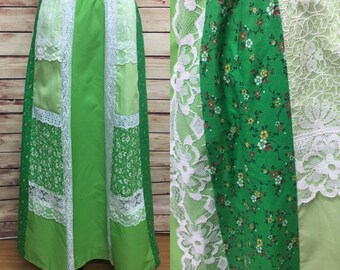 70s Boho Calico Green Patchwork Lace Maxi Skirt Medium