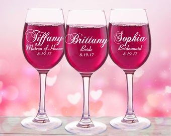 1 Wine Glass - Wedding Party Gift - Custom Engraved Wine Glass - Bridesmaid Wedding Gift - Wine Glasses - Bridesmaids Gift - Wedding Shower
