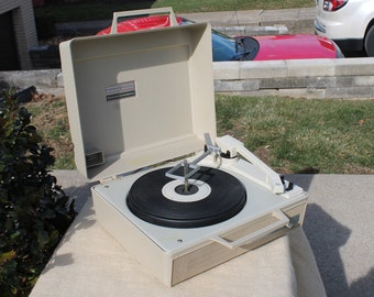 General Electric Solid State / Automatic Portable Record Player