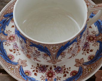 Large Beautiful Vintage french Coffee Mug/Teacup