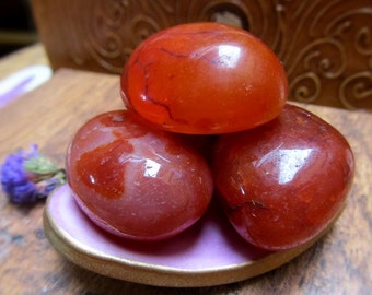 Carnelian Healing Crystal, Reiki Infused, High Energy, Promotes Optimism, Connect To Your Higher Self, Vitality, Refreshed