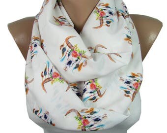 Bull Scarf Infinity Scarf Bohemian Floral Bull Skull Scarf with Feathers Boho Scarf Acessories Gift For Her For Women Birthday Gift