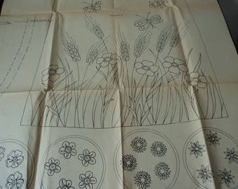 REDUCED -French vintage 1977 Modes & Travaux paper sewing and embroidery patterns (04740)