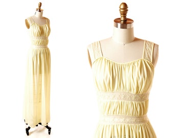 Vintage Yellow Goddess Nightgown / 1950s Sheer Nylon Long Nightgown / Vintage 50s Nightie Lingerie / Munsingwear 32