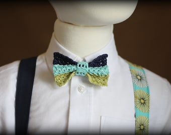 Blue bow tie and suspenders for kids. Ring bearer's outfit, Boys Easter clothes, Blue bow tie. Blue suspenders. Baby boy's bow tie set.