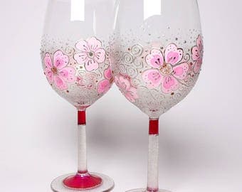Hand painted wine glasses, Silver and pink Romantic evening glasses, pink wine glasses, painted glass, painted wineglass, painted glassware
