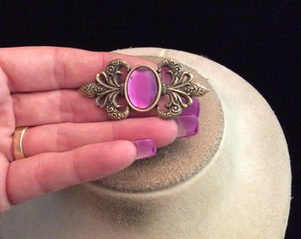 Vintage Goldtone Shimmering Purple Stone Pin