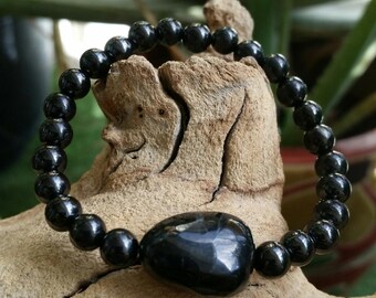 Purifying Shungite Bracelet - Root Chakra