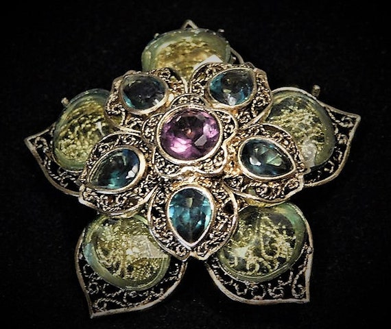MONET Rhinestone Filigree Brooch Flower Floral Layered Designer Signed Retro Brooch Faceted Glass Rhinestones Monet Jewelry 1980s Vintage