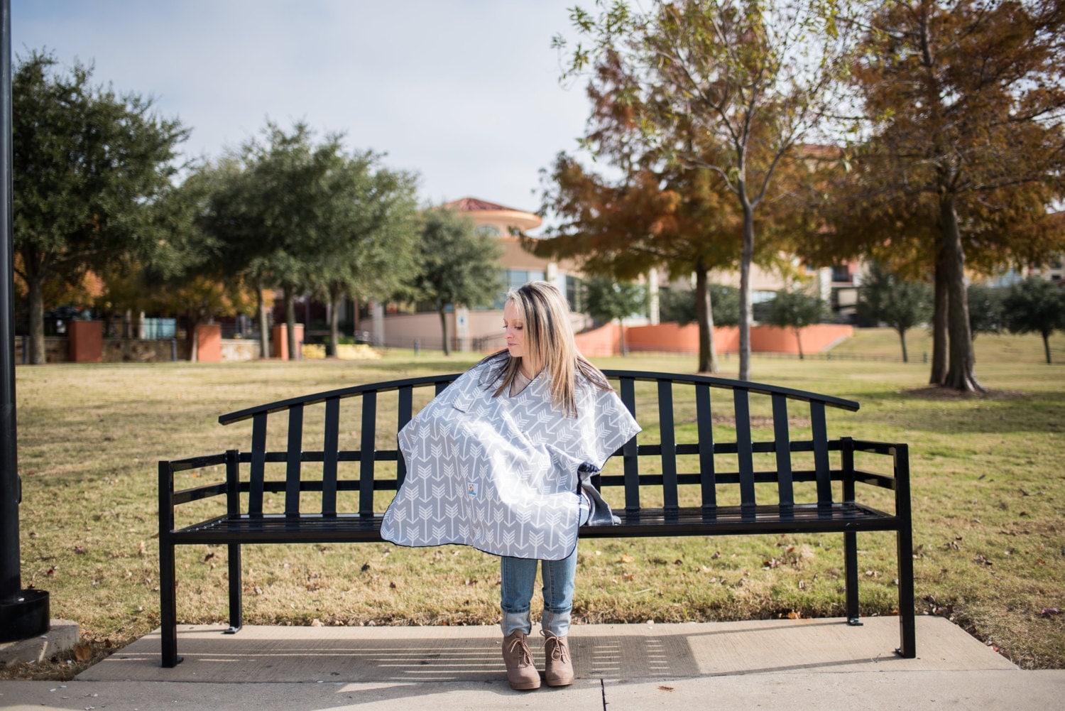 Carseat Canopy Nursing Cover Car Seat Canopy w/ Peekaboo