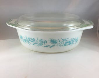 Vintage Meadow Pyrex - White and Blue Pyrex - Pyrex with Lid - Rare Pyrex - Pyrex 043 - Oval Pyrex with Lid - Pyrex 1.5 Quart - Pyrex Dish