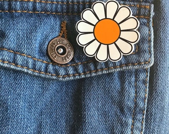 Daisy pin cute pin brooch cute daisy items mothers day gift holiday gift