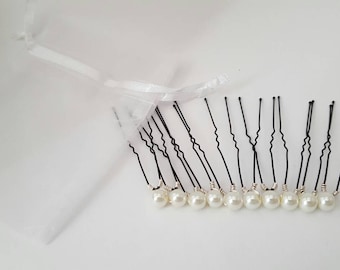 White pearl hair pins White pearls Wedding hair pins Wedding pearl hair pins Hair pearls Pearl bobby pins Bridesmaids hair Bridal hair pins