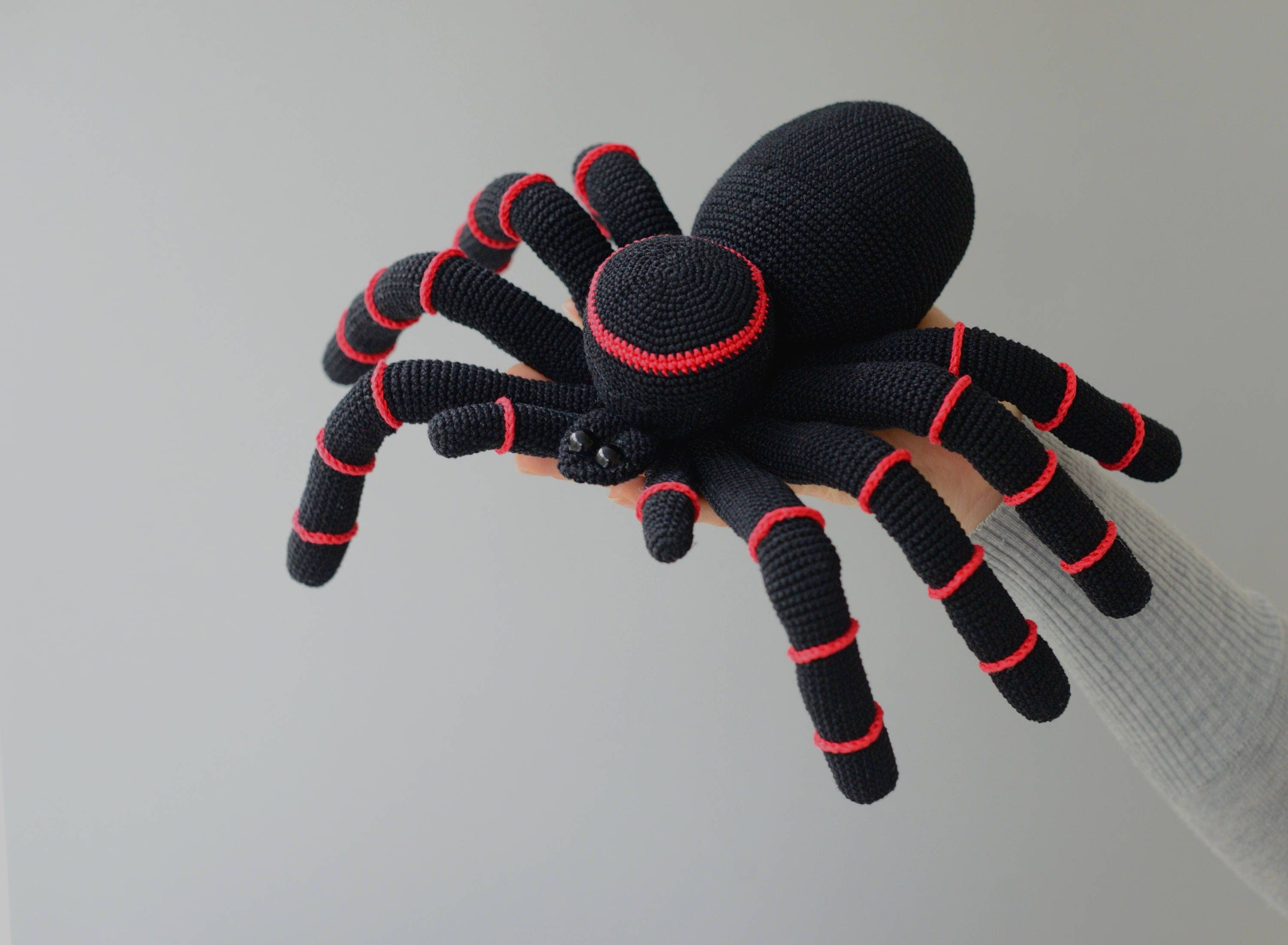 halloween spider toy