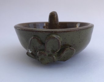 Ring dish, green, ring bowl, ring holder, ring, pottery, ring cone, ring storage, jewelry storage, jewelry bowl