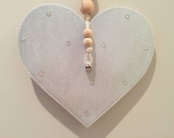 Sparkly silver heart wall hanging