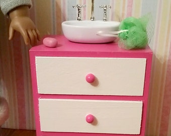 18 inch doll bathroom furniture