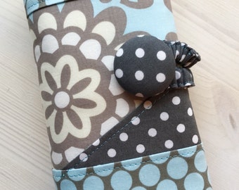 Spill Proof Light Slate Blue / Aqua and Gray Wildflower & Dots Cosmetic / Crochet Hook / Project Case Organizer