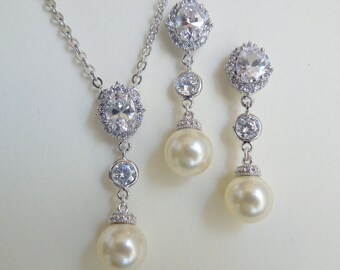 Bridal Pearl Necklace Set Ivory Swarovski Pearls Bridal Classic Necklace Set Bridesmaid Necklace Earrings Wedding Pearl Necklace Set EJA