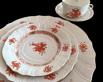 20 pc Herend Fine China Dinnerware Set Porcelain Dinner Plates Cups & Saucers