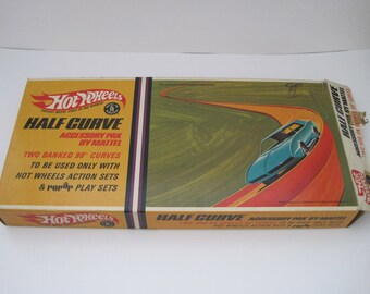 1967 Hot Wheels Half Curve Track