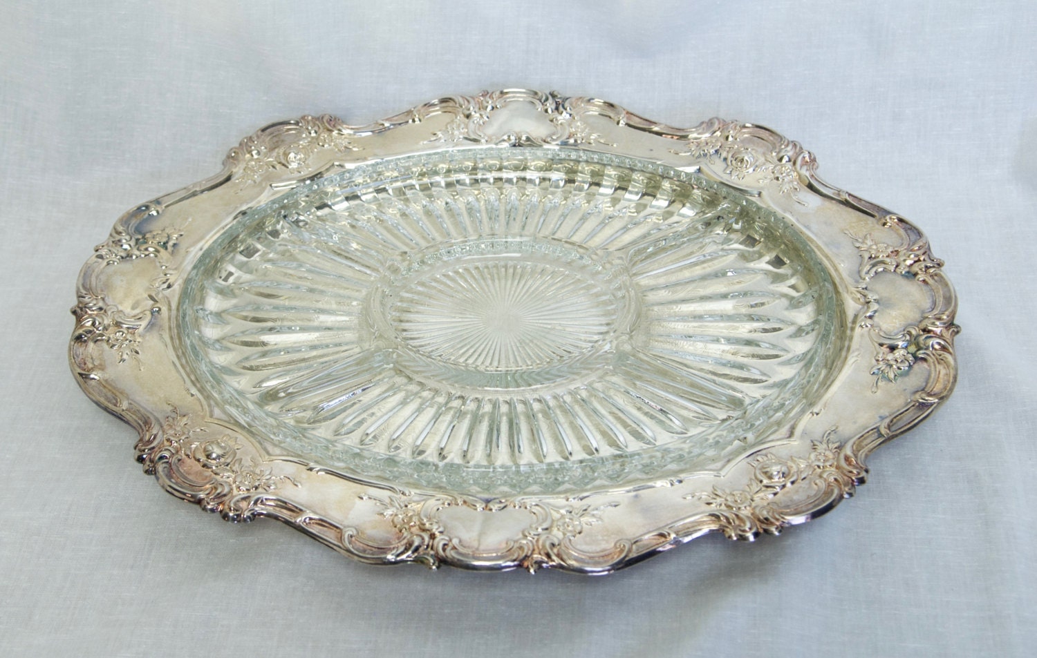 Vintage Towle silver plate tray...appetizer tray with glass