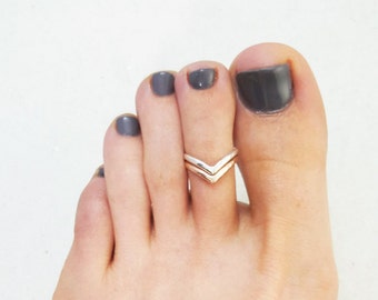 Silver and Gold Toe Ring, Double Chevron Sterling Silver and 14K Rose or Yellow Gold Filled Toe Ring, Adjustable Toe Ring, Chevron