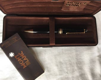Mont Blanc Meister Stück Classique Ball Point in Black Resin and Gold