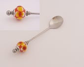 Jelly, caviar spoon featu...