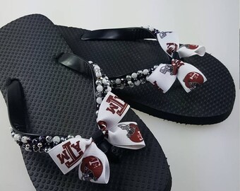 Texas A @ M Black flip flops size 8
