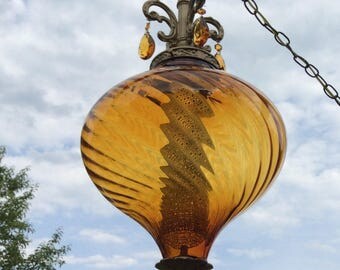 Vintage Swag Light, Vintage Amber Glass Swag Light, Amber Glass, Amber Prisms, Vintage Swag Lamp, Pendant Light, Chandelier, MCM
