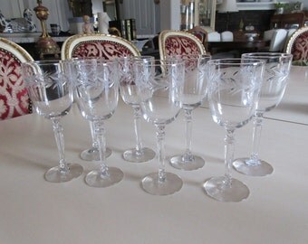 VINTAGE APERITIF GLASSES