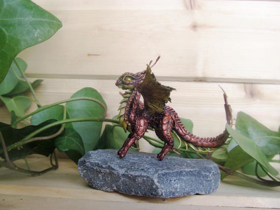 Little Dragon Figurine Dragon Statuette Dragon Miniature