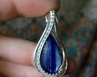 Pierre Kyanite Naturelle 2.55 Ct - Bleu Profond - Superbe Qualité