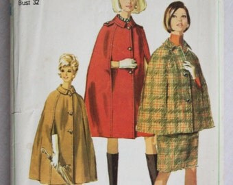 Vintage 1967 Simplicity 7262 Cape & Skirt 32 Bust