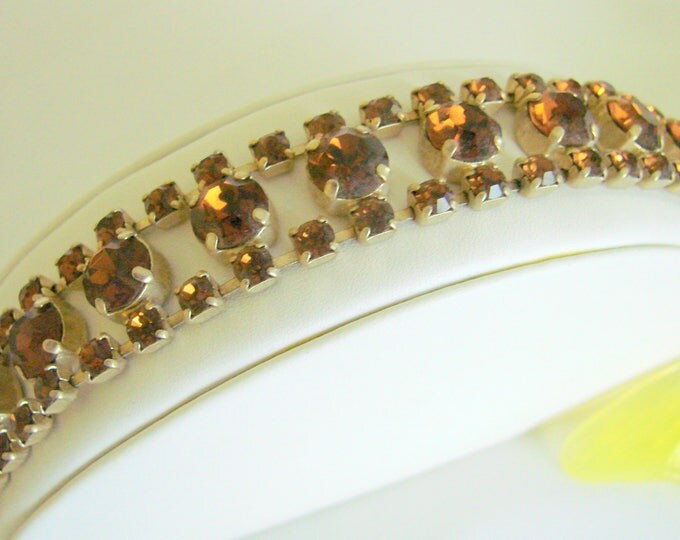 Mid Century Topaz Rhinestone Bracelet / Faceted Prong Set Rhinestones / 1960s / Vintage Jewelry / Jewellery